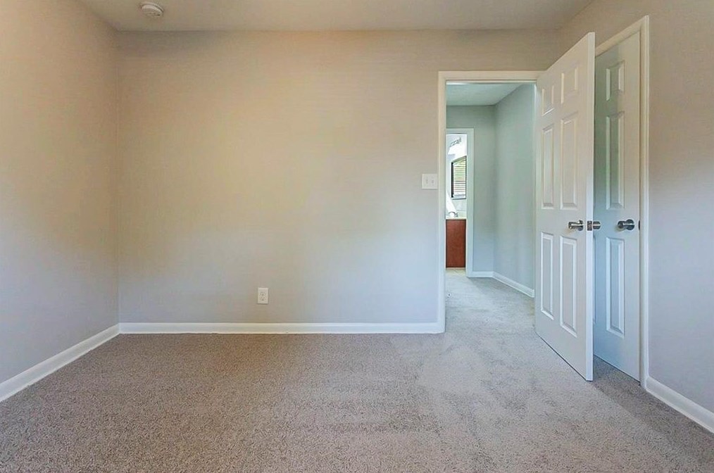 3065 Corbin Ave, Decatur GA  30034-2947 exterior