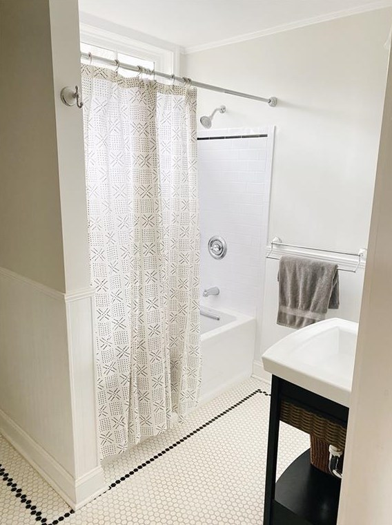 121 Poplar St, Decatur GA  30030-2722 exterior