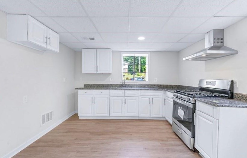 1579 Melanie Ct, Decatur GA  30032-3409 exterior