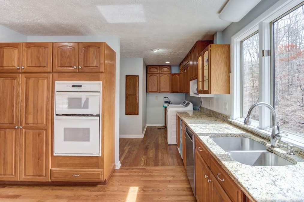 3645 Bert Dr, Gainesville GA 30506-4265 exterior