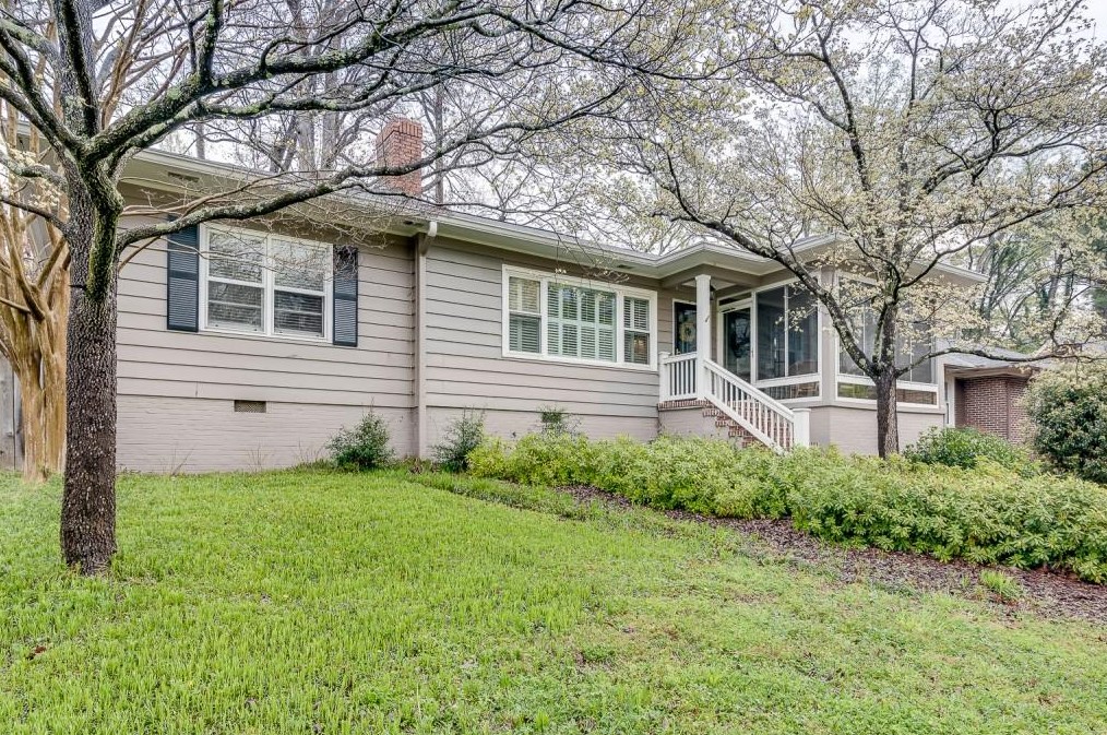 225 Westchester Dr, Decatur GA  30030-1119 exterior