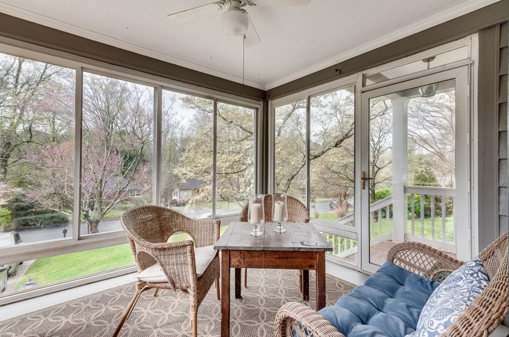 225 Westchester Dr, Decatur GA  30030-1119 exterior