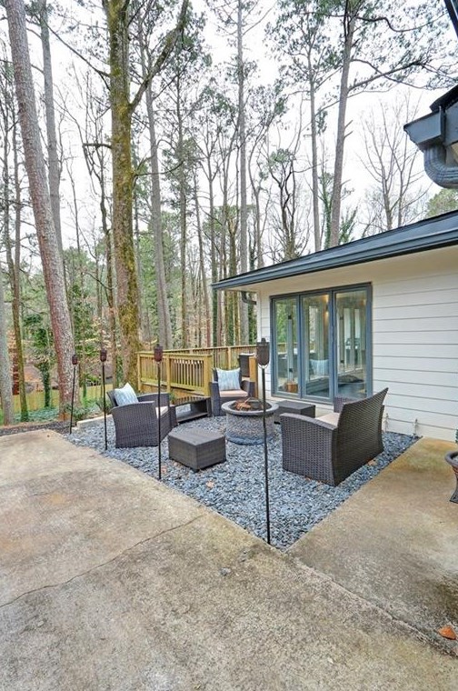 2247 Shasta Way, Atlanta GA  30345-2655 exterior