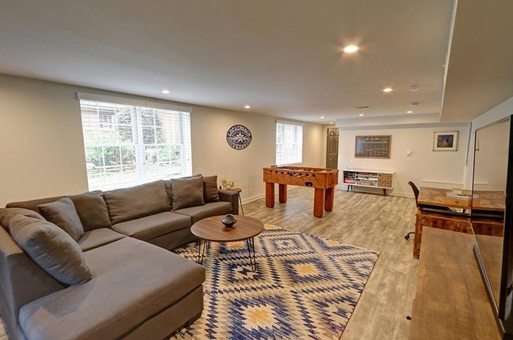 2247 Shasta Way, Atlanta GA  30345-2655 exterior