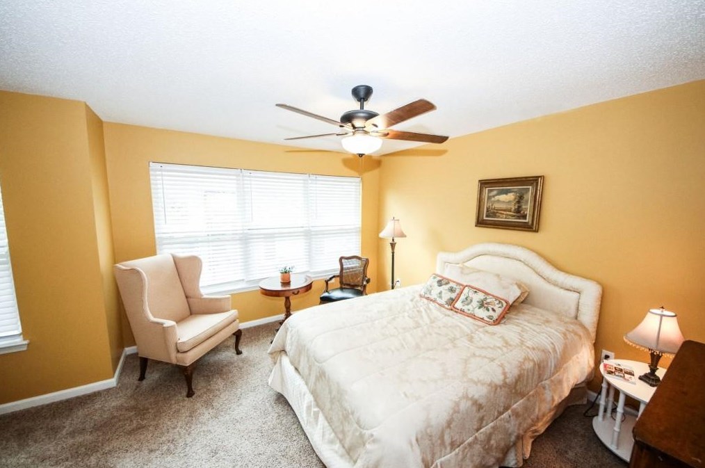 802 Dancing Fox Rd, Decatur GA  30032-7415 exterior