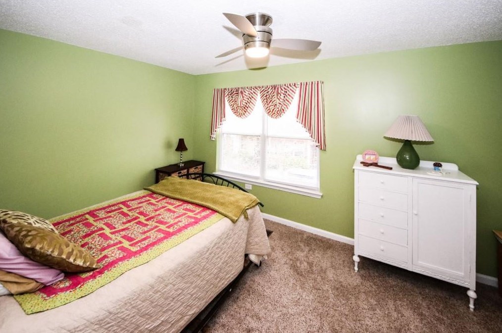 802 Dancing Fox Rd, Decatur GA  30032-7415 exterior