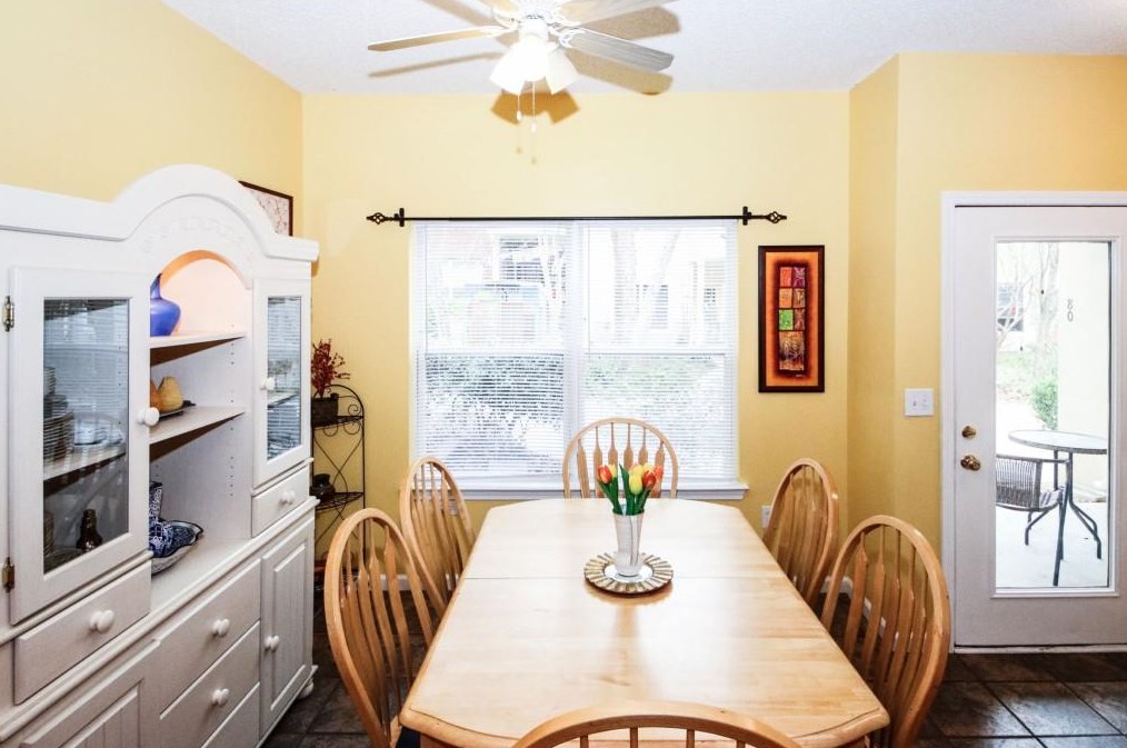 802 Dancing Fox Rd, Decatur GA  30032-7415 exterior