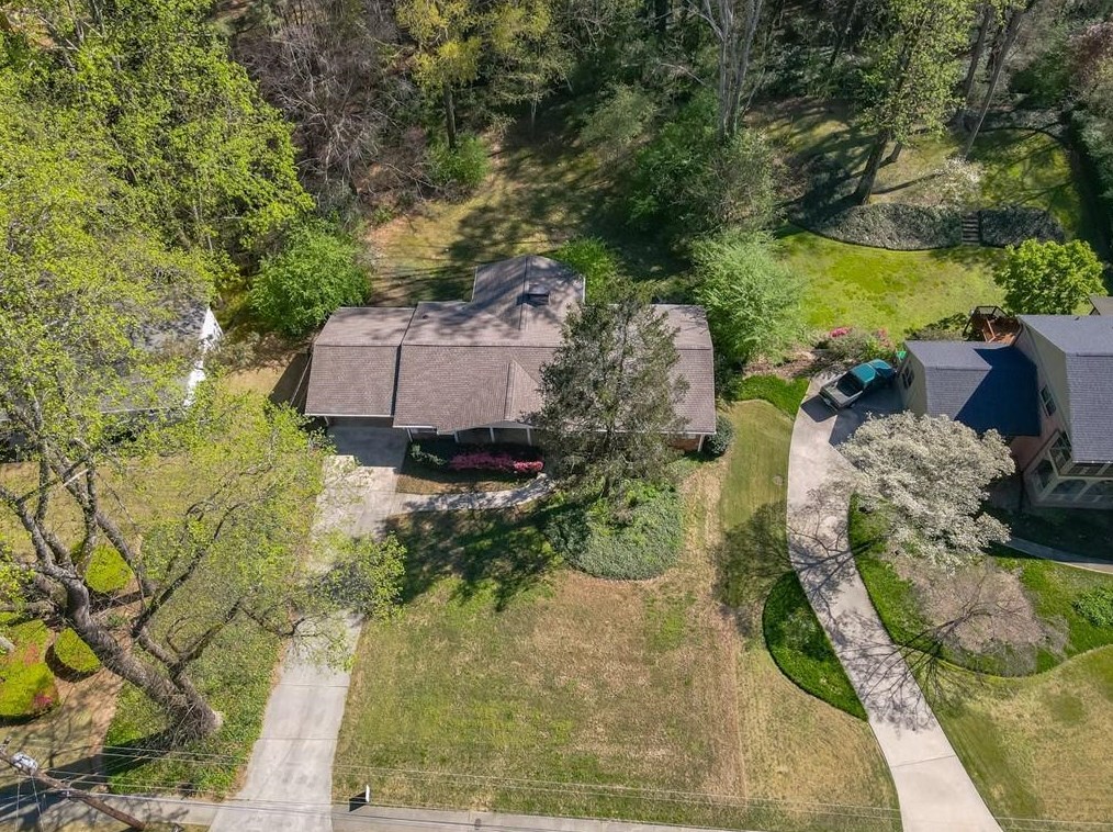 2537 Coralwood Dr, Decatur GA  30033-1333 exterior