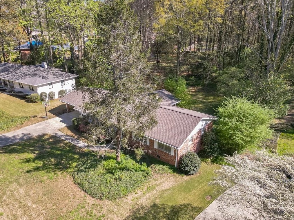 2537 Coralwood Dr, Decatur GA  30033-1333 exterior