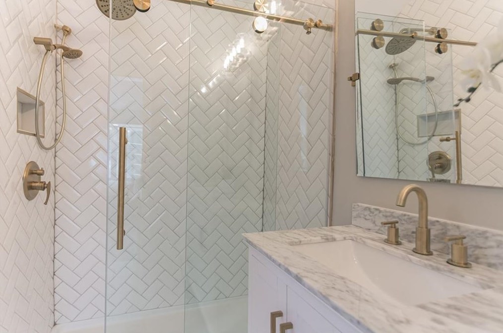 3276 Bobolink Dr, Decatur GA  30032-3711 exterior