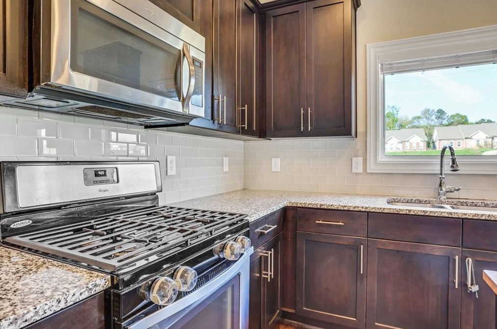 825 Westmoreland Cir, Atlanta GA  30318-4019 exterior