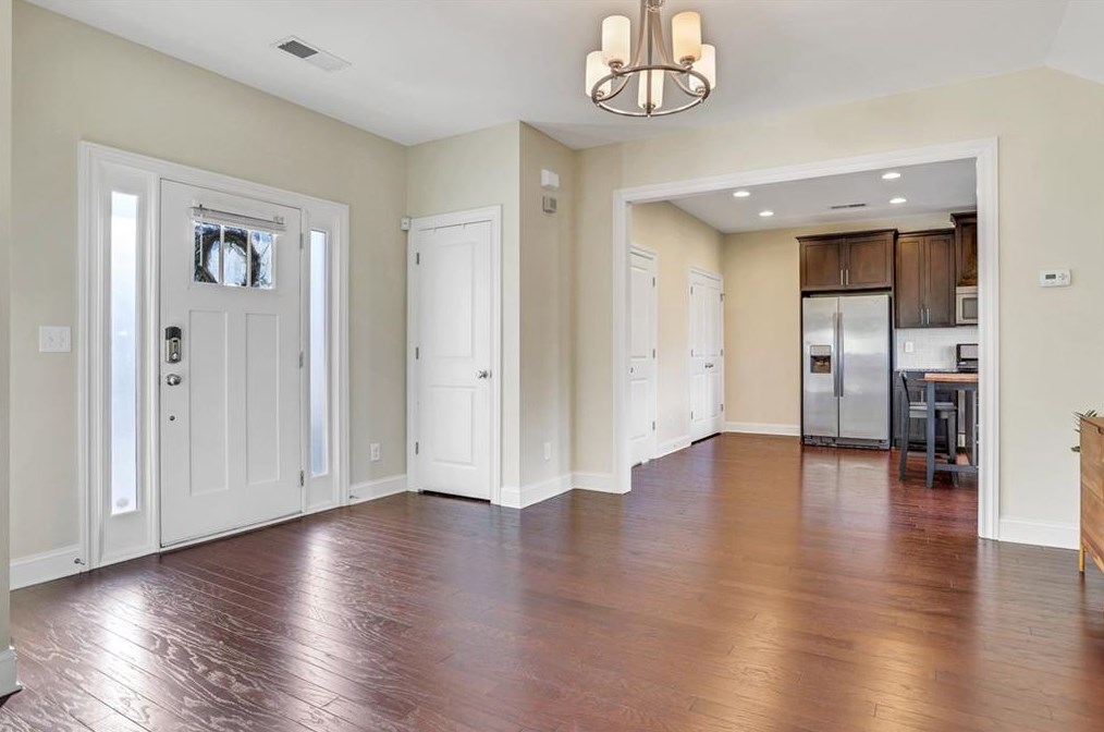 825 Westmoreland Cir, Atlanta GA  30318 exterior