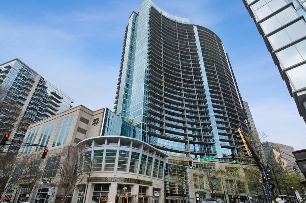 1080 Peachtree St, Atlanta GA  30309-3963 exterior