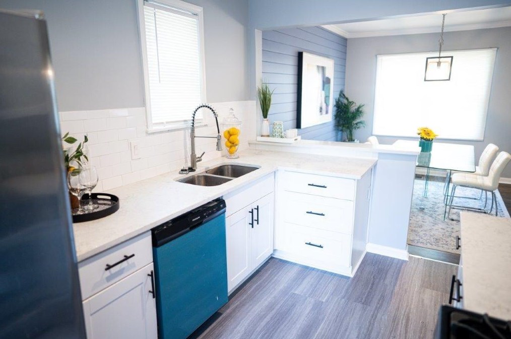 2091 Newnan St, Atlanta GA  30344-1634 exterior