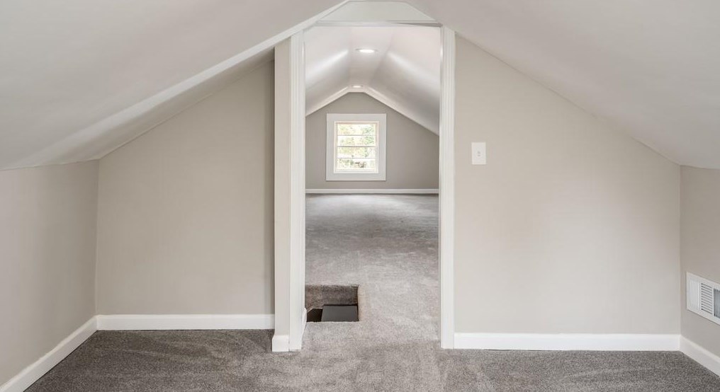 4218 Lamar St, Decatur GA  30035-1437 exterior