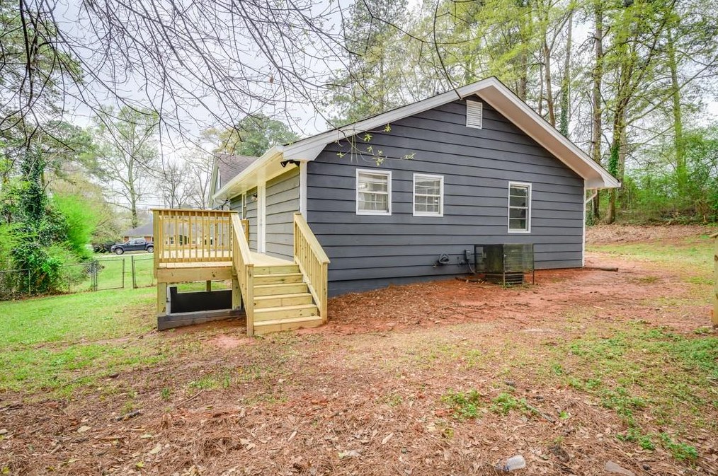 4218 Lamar St, Decatur GA  30035-1437 exterior