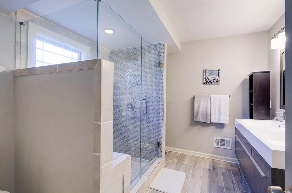2761 Zane Grey Dr, Atlanta GA  30316-4318 exterior