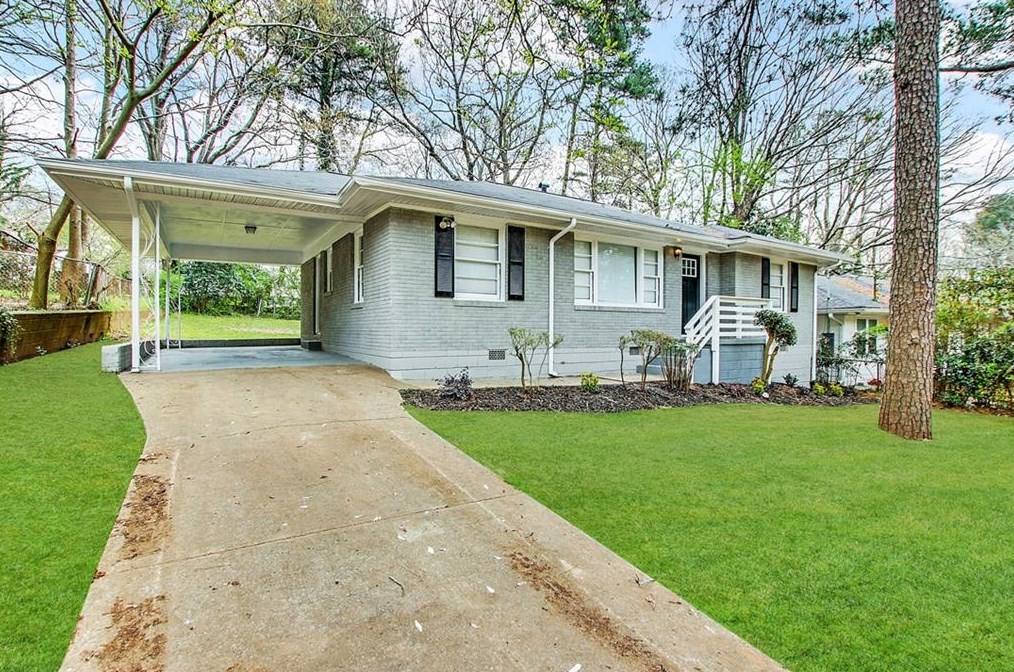 2450 Springdale Rd, Atlanta GA  30315-7110 exterior