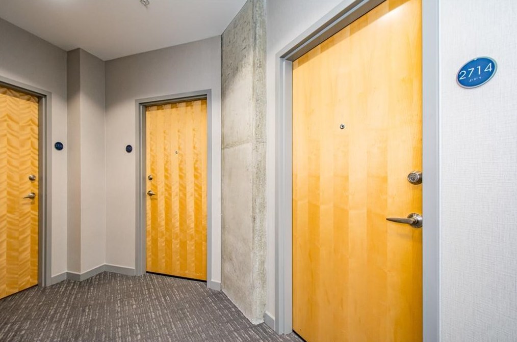 400 Peachtree St, Atlanta GA  30308-3505 exterior
