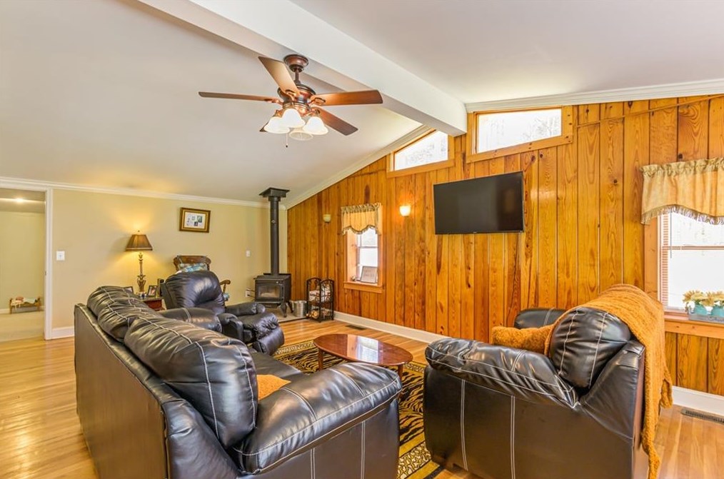 11 Oreburg Rd, Rome GA  30165-9249 exterior