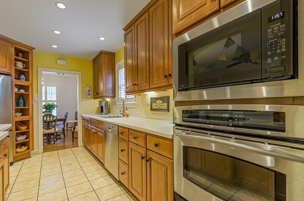 1853 Westminster Way, Atlanta GA  30307-1134 exterior
