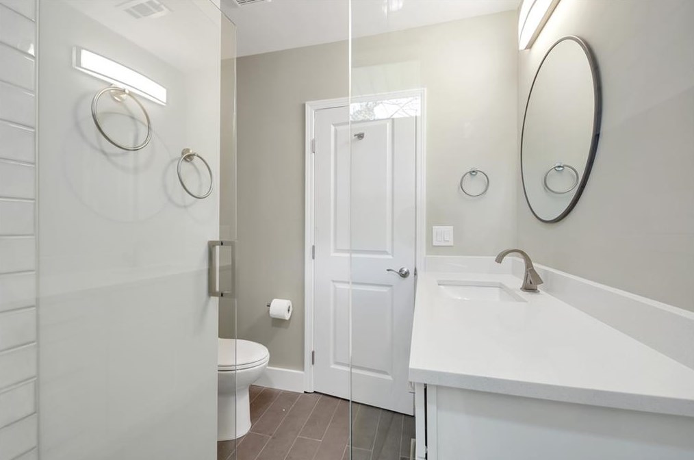 2775 Glenvalley Dr, Decatur GA  30032-4207 exterior