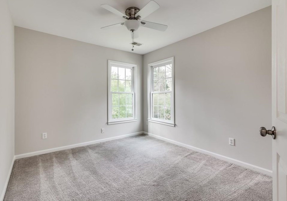 3021 Arbor Chase, Decatur GA  30033-1800 exterior