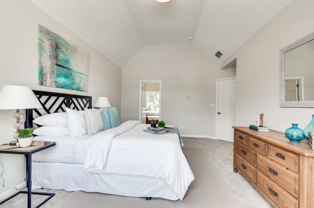 3021 Arbor Chase, Decatur GA  30033-1800 exterior