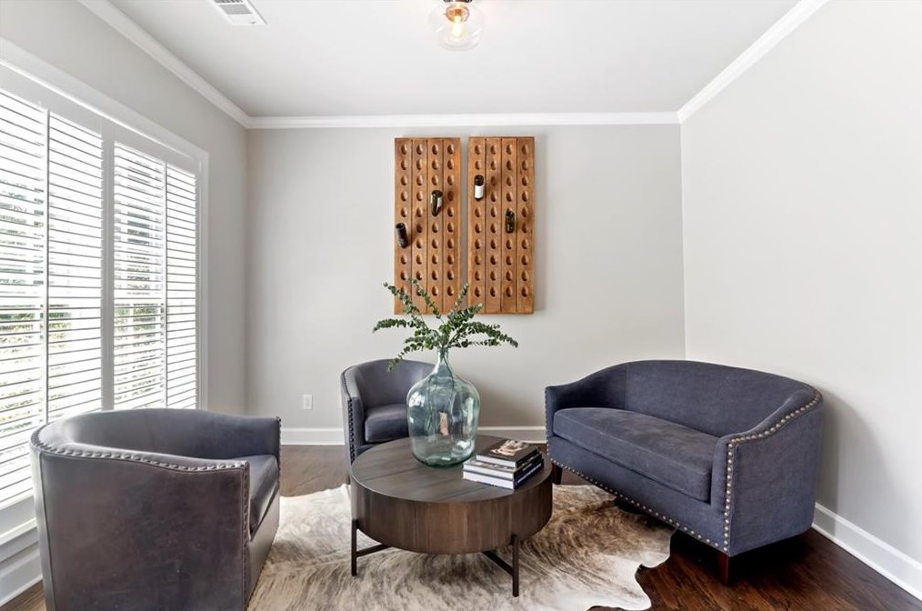 2039 Wrights Ml Cir, Atlanta GA  30324-2791 exterior