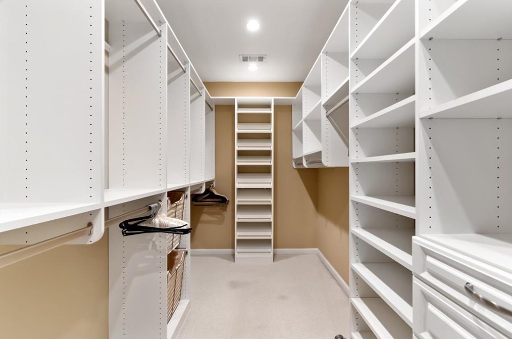 2039 Wrights Ml Cir, Atlanta GA  30324-2791 exterior