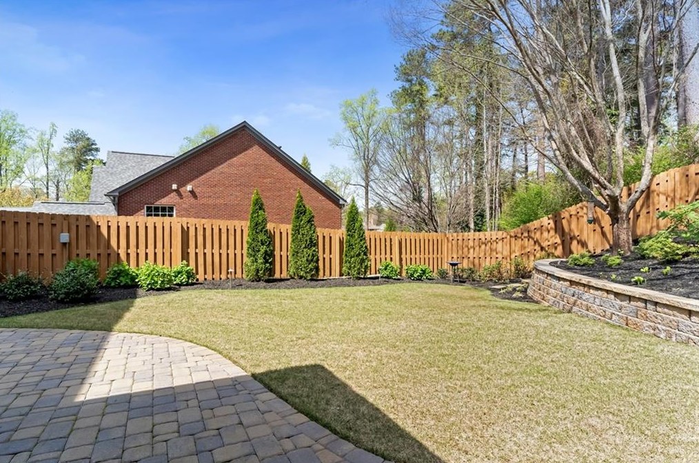 2039 Wrights Ml Cir, Atlanta GA  30324-2791 exterior