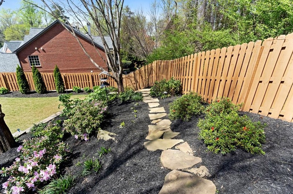 2039 Wrights Ml Cir, Atlanta GA  30324-2791 exterior
