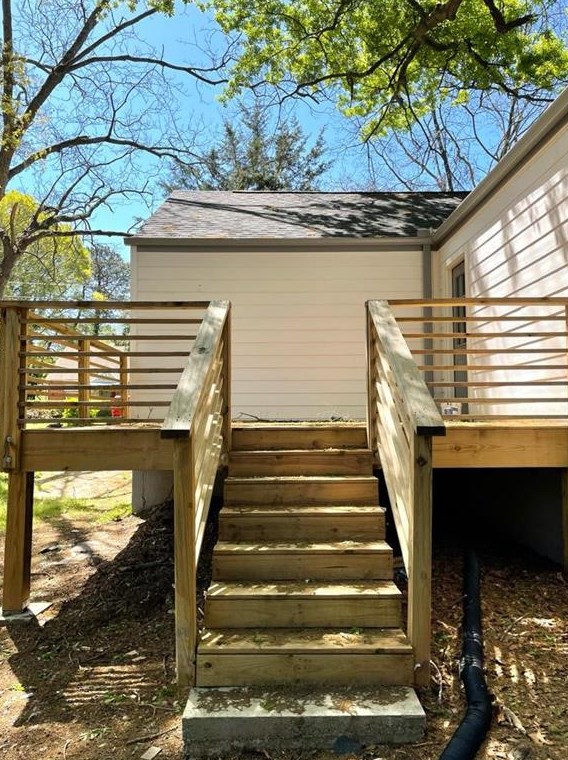 2438 Crestview Ave, Decatur GA  30032-4113 exterior