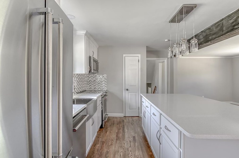 2310 Willowdale Cir, Atlanta GA  30316-2740 exterior