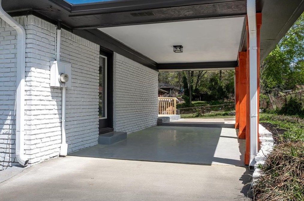 2310 Willowdale Cir, Atlanta GA  30316-2740 exterior