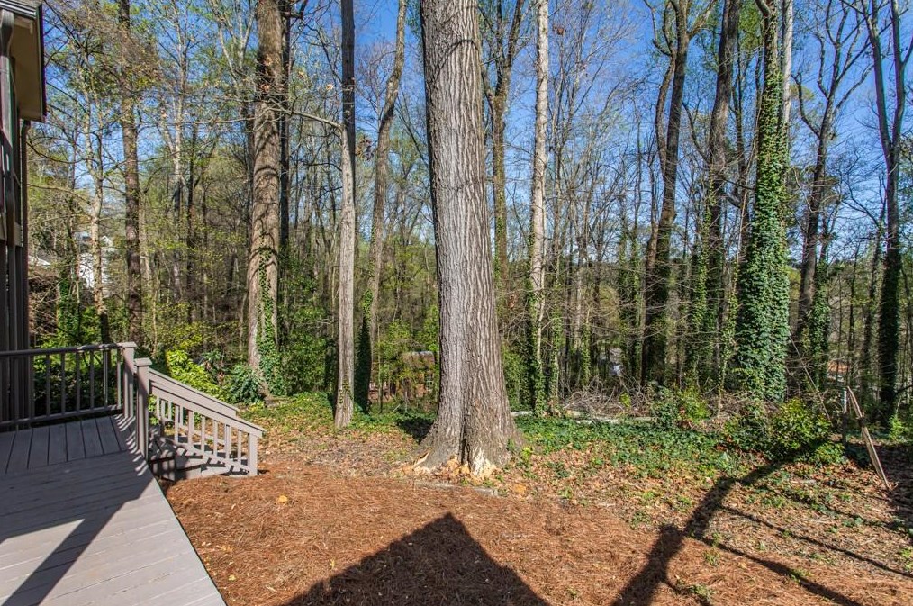 2278 Vistamont Dr, Decatur GA  30033-4704 exterior