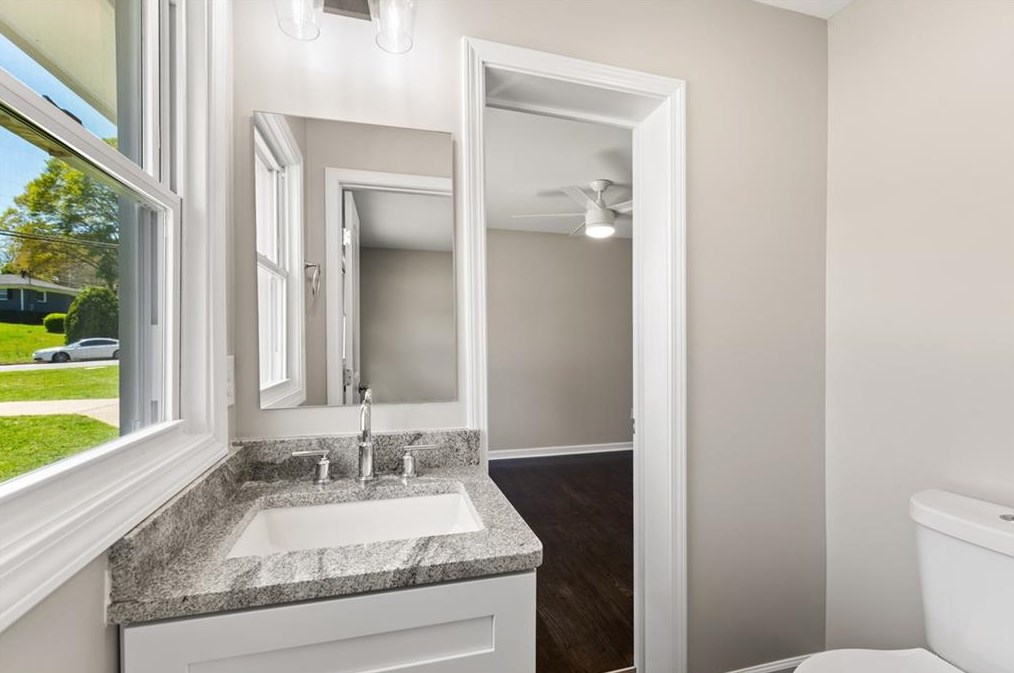 2844 Toney Dr, Decatur GA  30032-5747 exterior