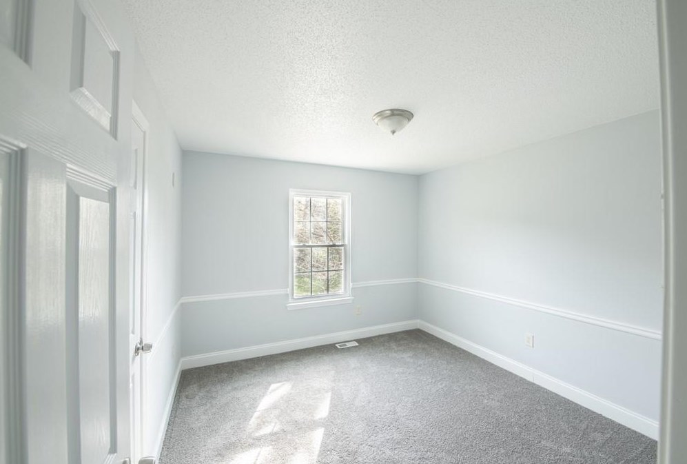 139 Ashwood Dr, Dallas GA  30157-9287 exterior