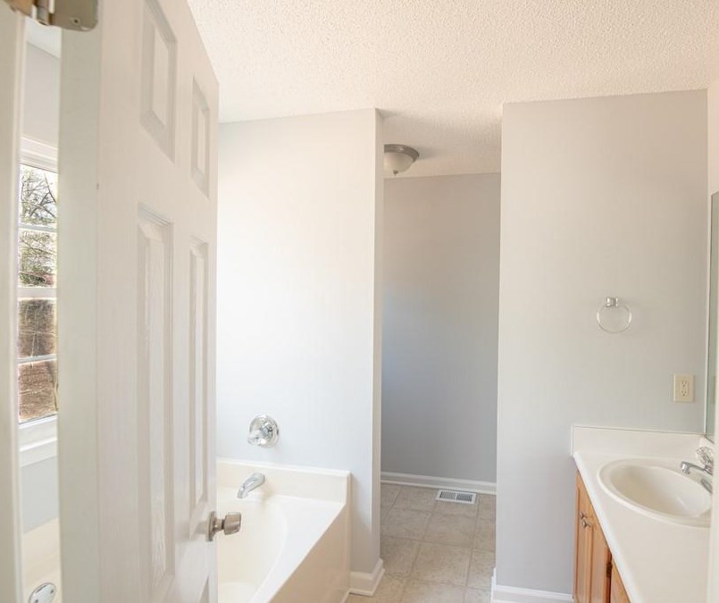 139 Ashwood Dr, Dallas GA  30157-9287 exterior