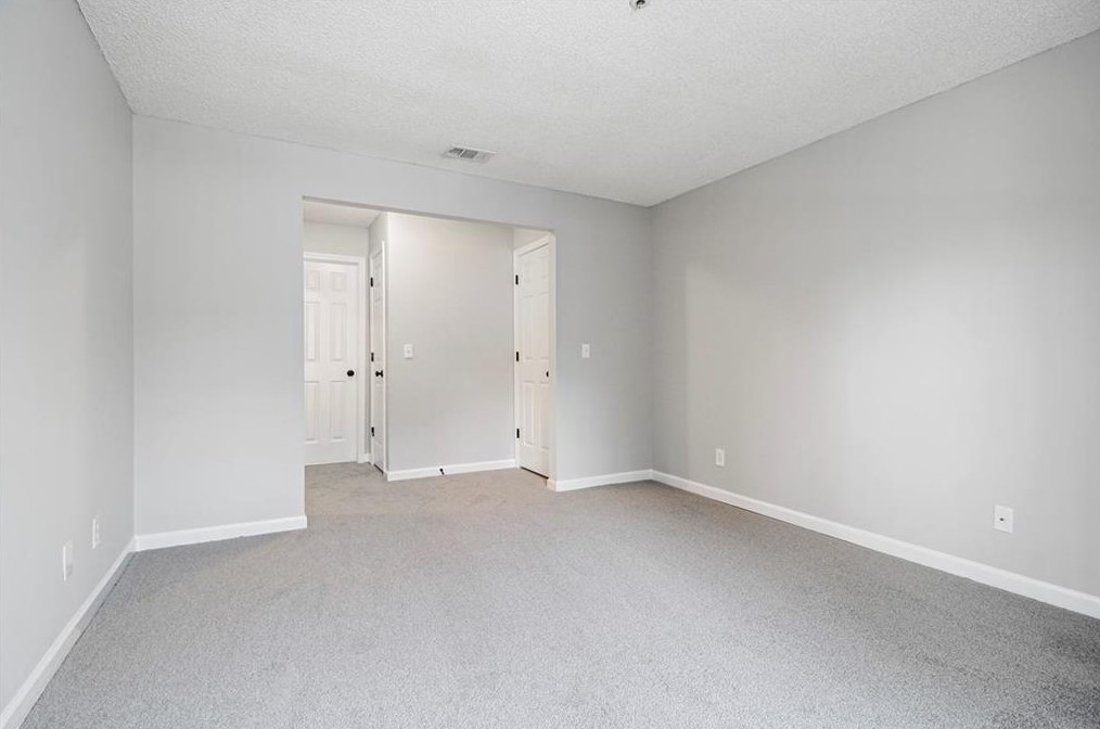321 Cobblestone Trl, Avondale Est GA  30002-1210 exterior