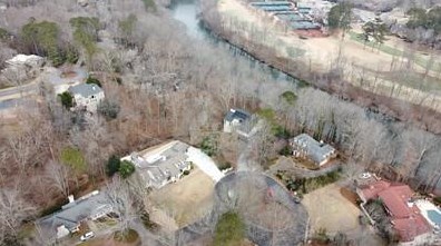 620 Valley Hall Dr, Atlanta GA  30350-4634 exterior