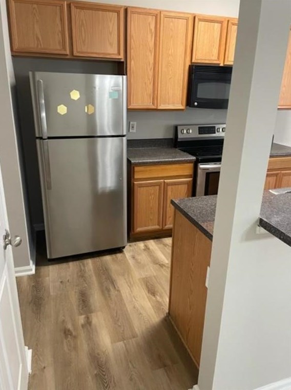 4962 Wexford Trl, Atlanta GA  30349-2497 exterior