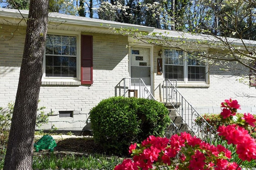 1108 Willivee Dr, Decatur GA  30033-4112 exterior