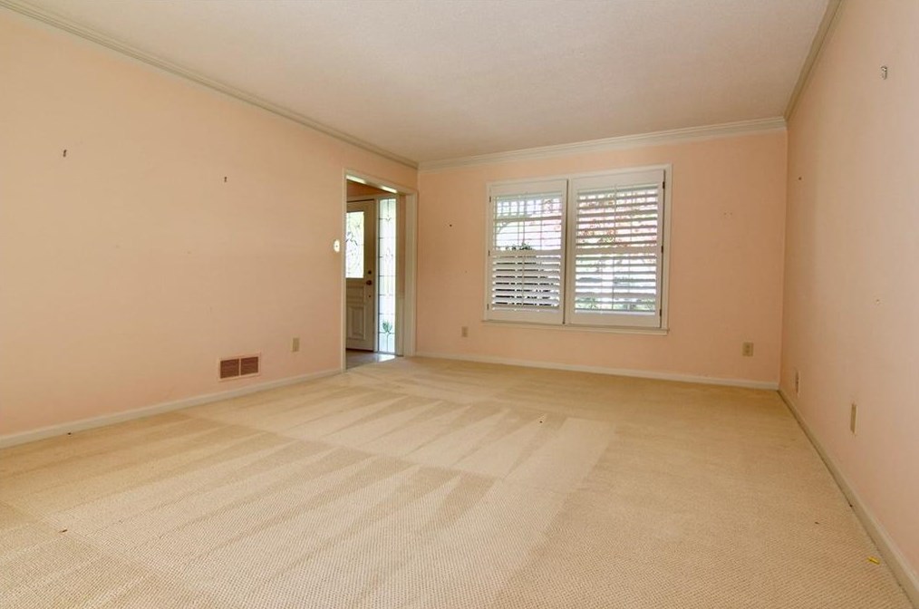 5260 Mt Vernon Way, Atlanta GA  30338-4625 exterior