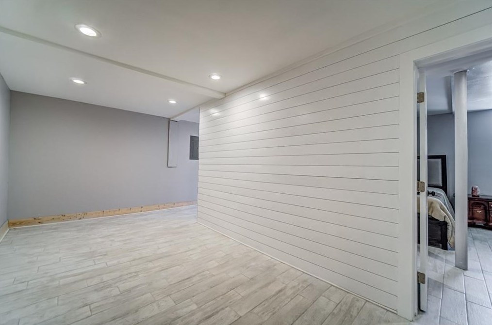 2069 Wilandrew Dr, Decatur GA  30033-0019 exterior