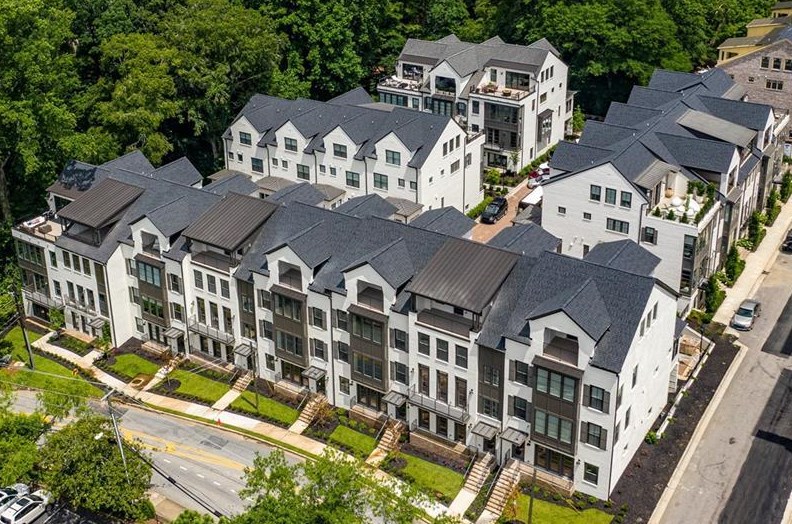 134 Wieuca Rd, Atlanta GA  30342-3219 exterior