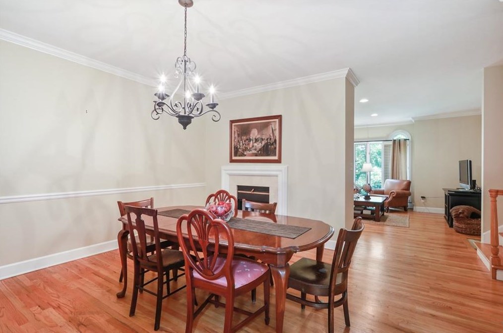 2 Westfair Ct, Atlanta GA  30328-1658 exterior