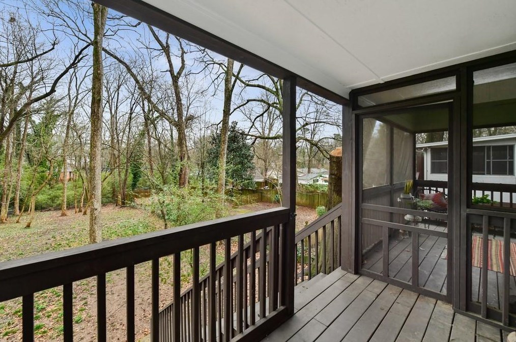 81 Rockyford Rd, Atlanta GA  30317-1339 exterior