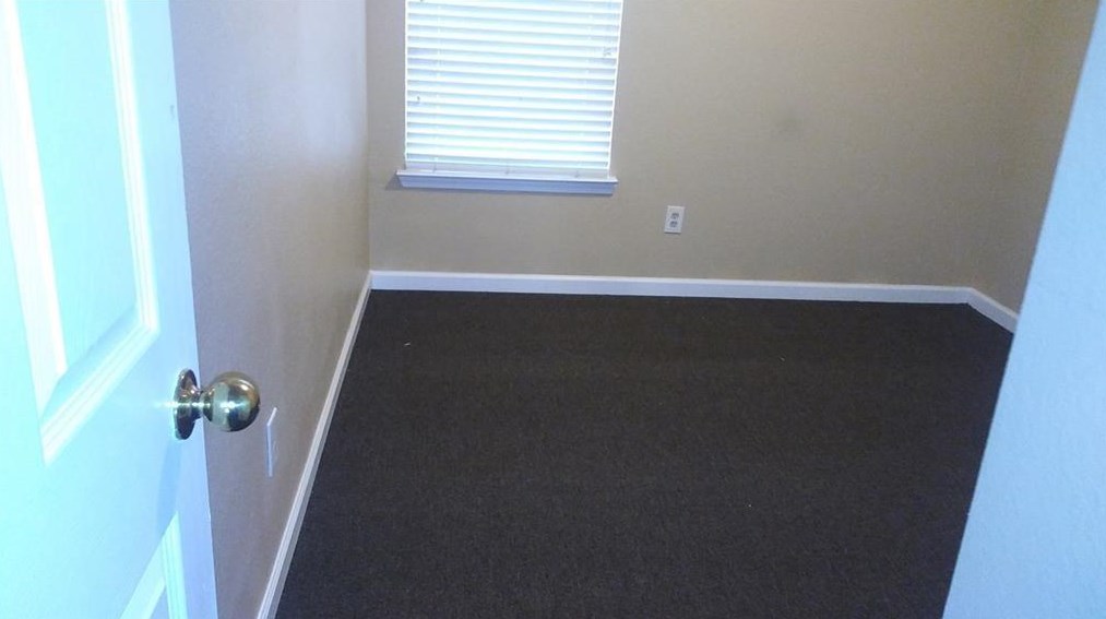 2751 Snapfinger Mnr, Decatur GA  30035-4166 exterior