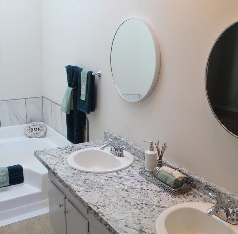 1775 Timber Valley Way, Smyrna GA  30080-8110 exterior